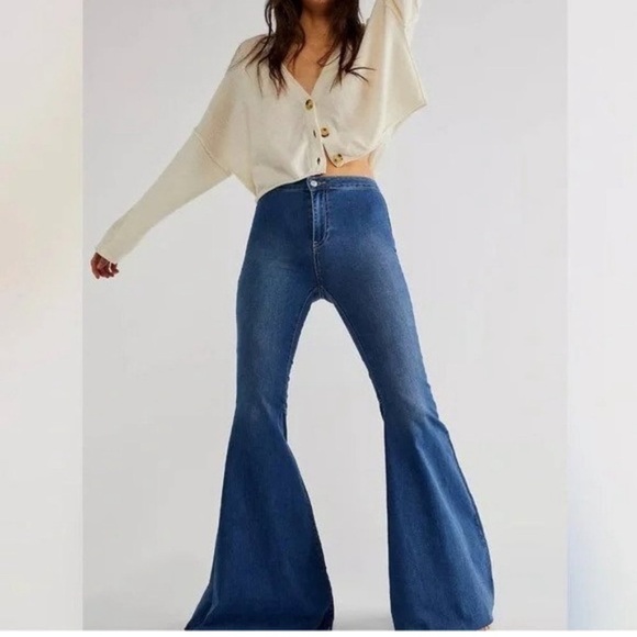 Free People Just Float On Flare Jeans /Jericho blue - Picture 2 of 11